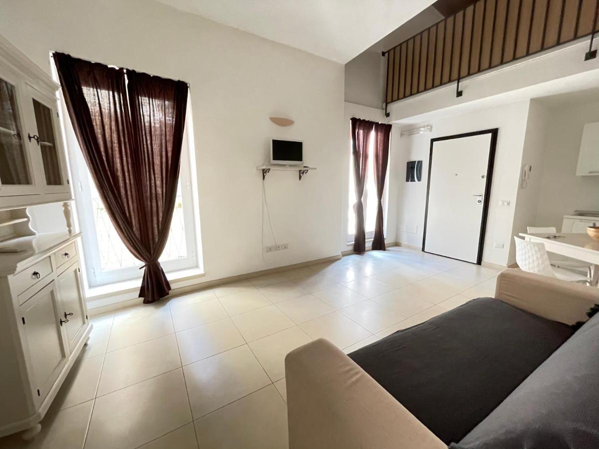 Bed and Breakfast Casa Mamma Elvira Lecce Zewnętrze zdjęcie