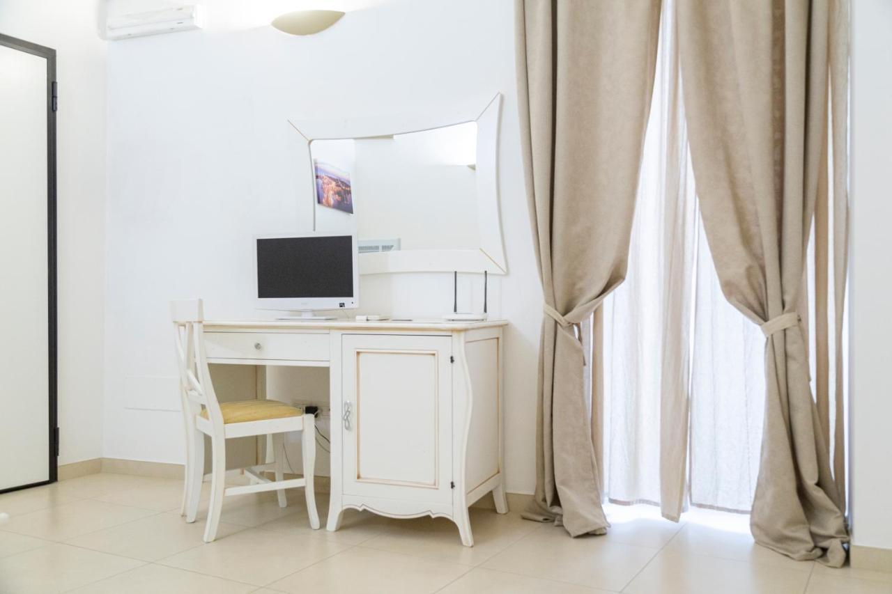 Bed and Breakfast Casa Mamma Elvira Lecce Zewnętrze zdjęcie