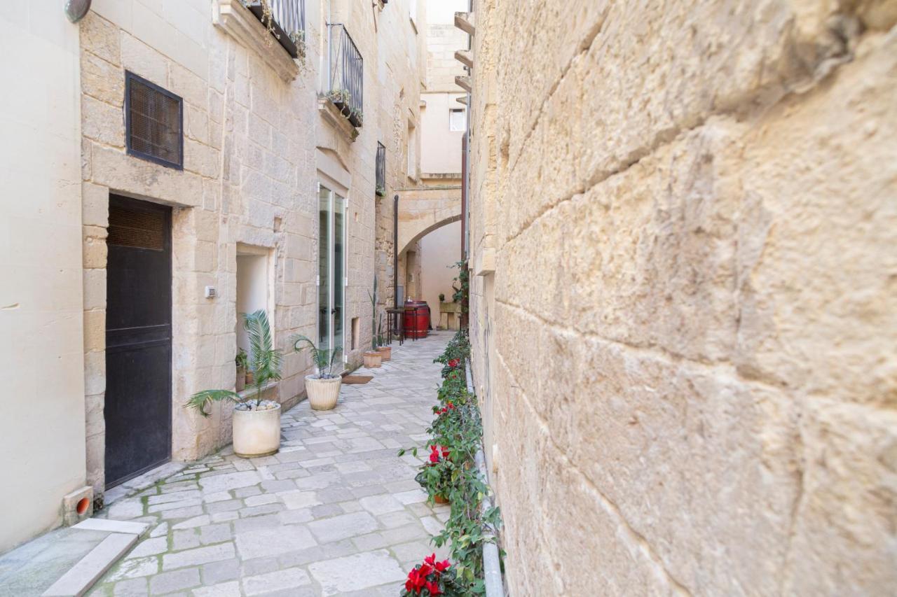 Bed and Breakfast Casa Mamma Elvira Lecce Zewnętrze zdjęcie