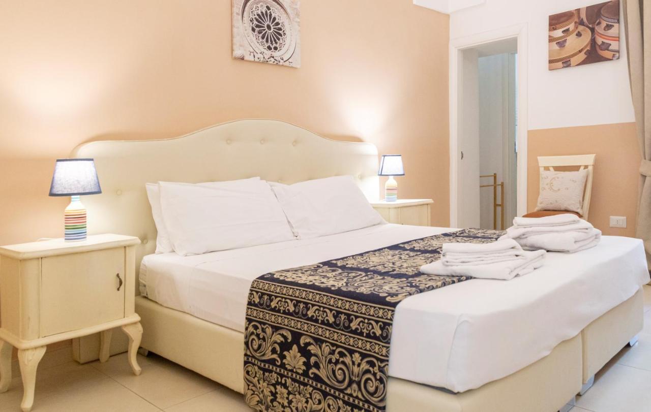 Bed and Breakfast Casa Mamma Elvira Lecce Zewnętrze zdjęcie